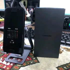 Samsung A3 (2017)