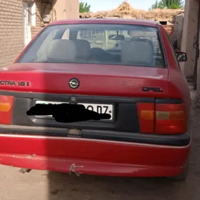 Opel Vectra 1993