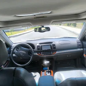 Toyota Camry 2003