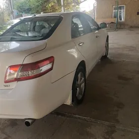 Toyota Camry 2010