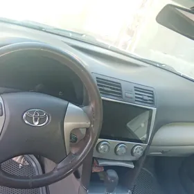 Toyota Camry 2011