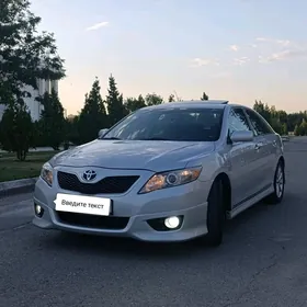 Toyota Camry 2011