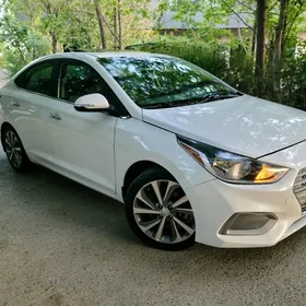 Hyundai Accent 2021
