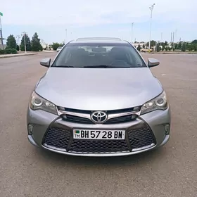 Toyota Camry 2017