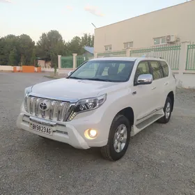 Toyota Land Cruiser Prado 2015