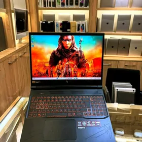 Acer Nitro V16 / i7 / 64GB RAM