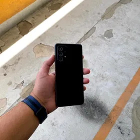 Samsung A52