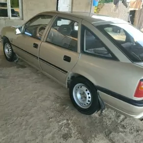 Opel Vectra 1992