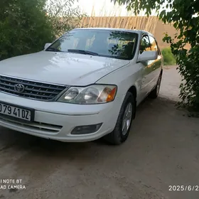 Toyota Avalon 2000