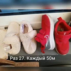 детский обувь и купальник одеж