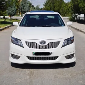 Toyota Camry 2011
