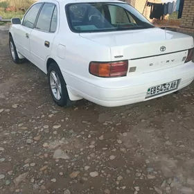 Toyota Camry 1992