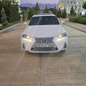 Lexus IS 350 2017