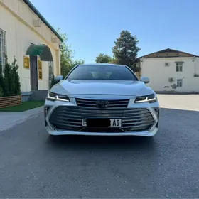 Toyota Avalon 2020