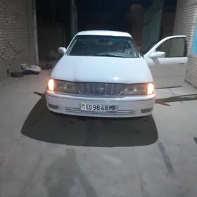 Toyota Avalon 1999