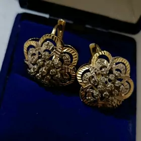 gyzyl gulakhalka