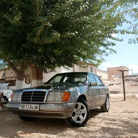 Mercedes-Benz 190E 1988