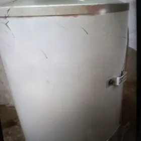 водонагреватель  Дияр пластик