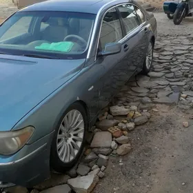 BMW 745 2002