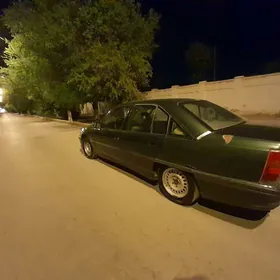 Opel Omega 1992