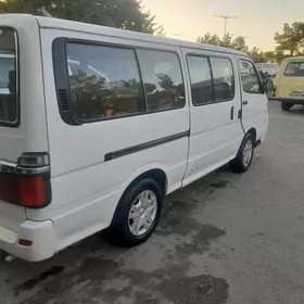 Toyota Hiace 2008