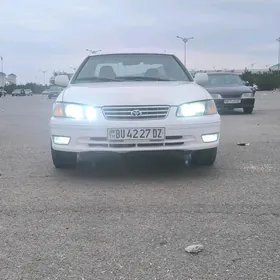 Toyota Camry 1999