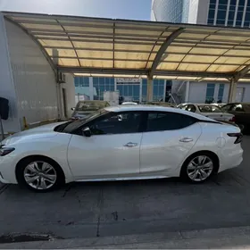Nissan Maxima 2020