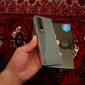 Samsung fold 4