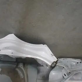 20 camry krylo arka