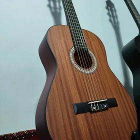 DIDUOr gitara