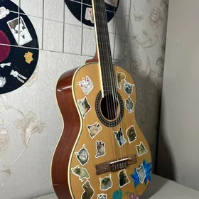 гитара классика/gitara klasika