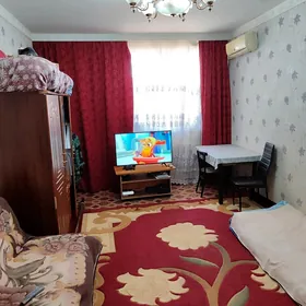 4х комн. 1й этаж.