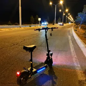 ARENDA SCOOTER
