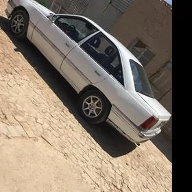 Opel Omega 1990