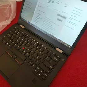 Lenovo X1 Carbon i7
