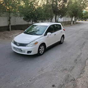 Nissan Versa 2009