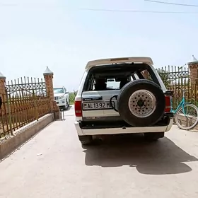 Toyota 4Runner 1995