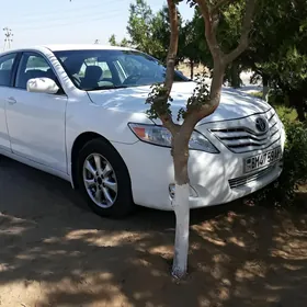 Toyota Camry 2010