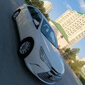 Toyota Camry 2017