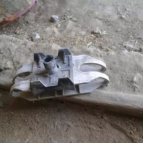 e34 bamperin yzky lyža