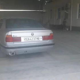 BMW 525 1992