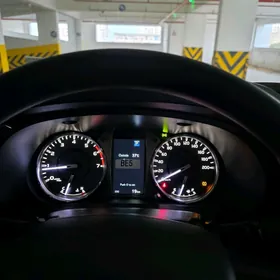 Toyota Hilux 2025