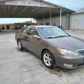 Toyota Camry 2003
