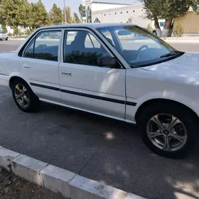 Toyota Corolla 1993