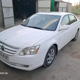 Toyota Avalon 2005
