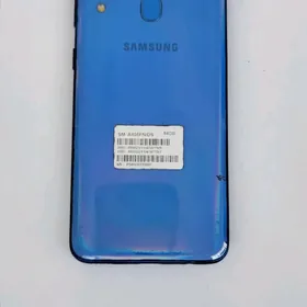 Samsung A 40
