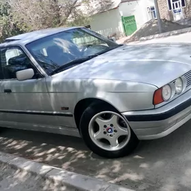 BMW 525 1989