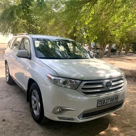 Toyota Highlander 2011