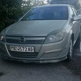 Opel Astra 2004