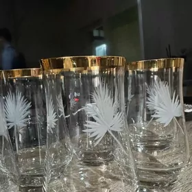 Стаканы